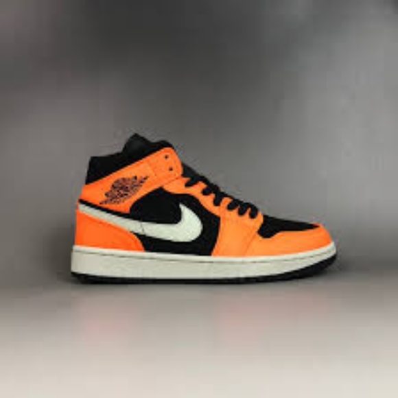 Nike air Jordan retro 1 mid GS - Picture 1 of 1